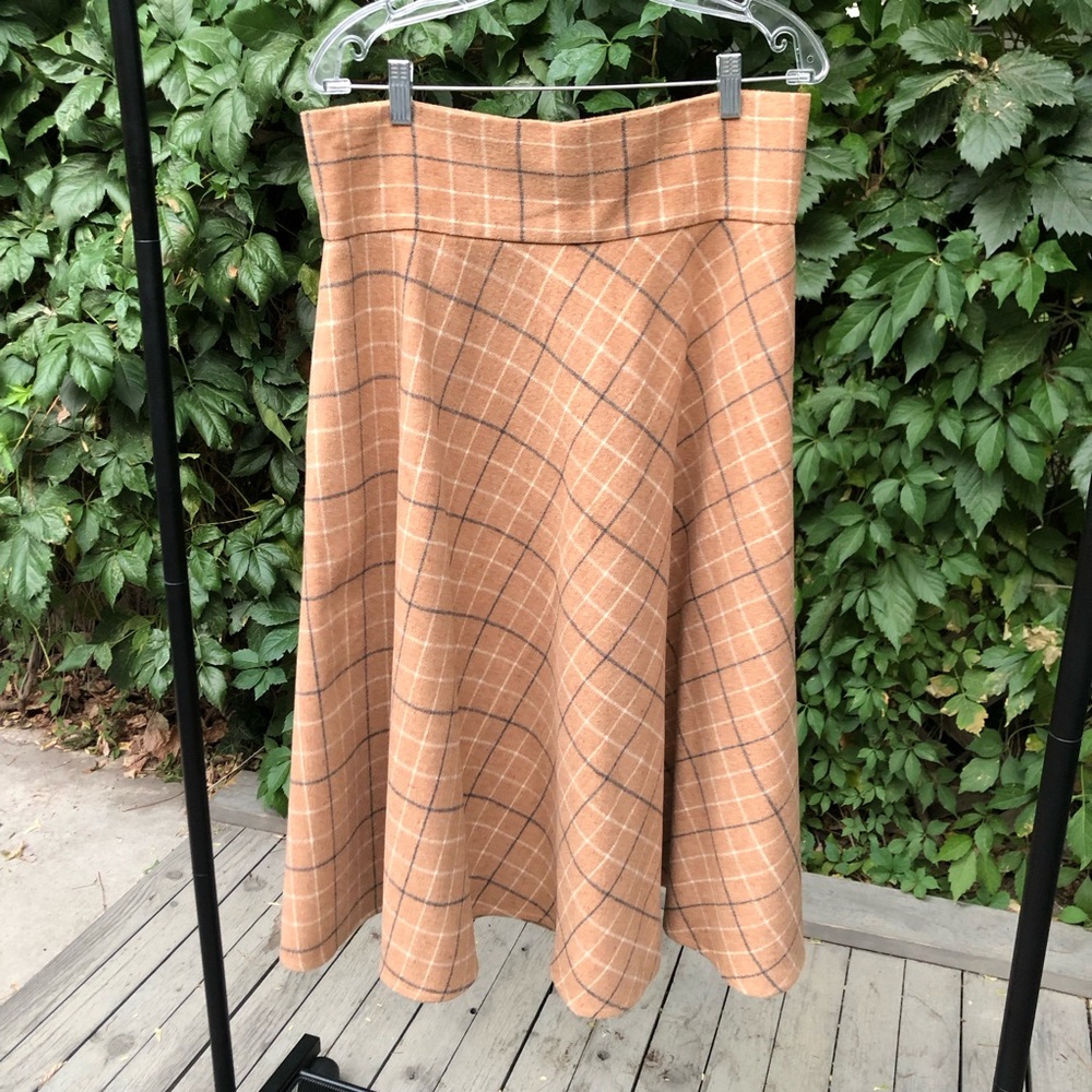 Jibri Tan Checkered Midi Skirt